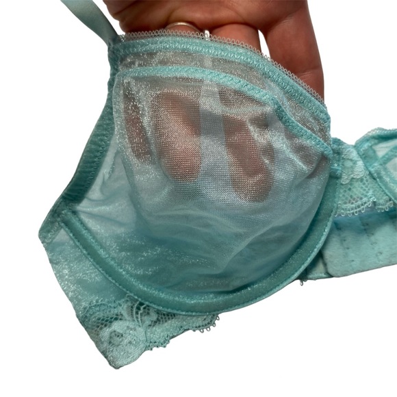 Light Blue Calvin Klein Bra - Shimmer, 32C - Picture 2 of 7